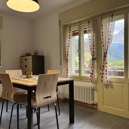 Casa Di Charme Sul Civetta Dolomiti شقة *